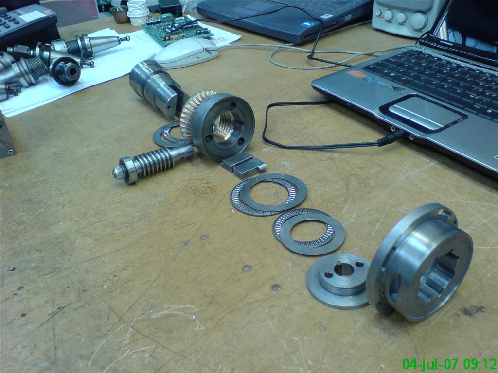 DM8 Tool Post 8.JPG